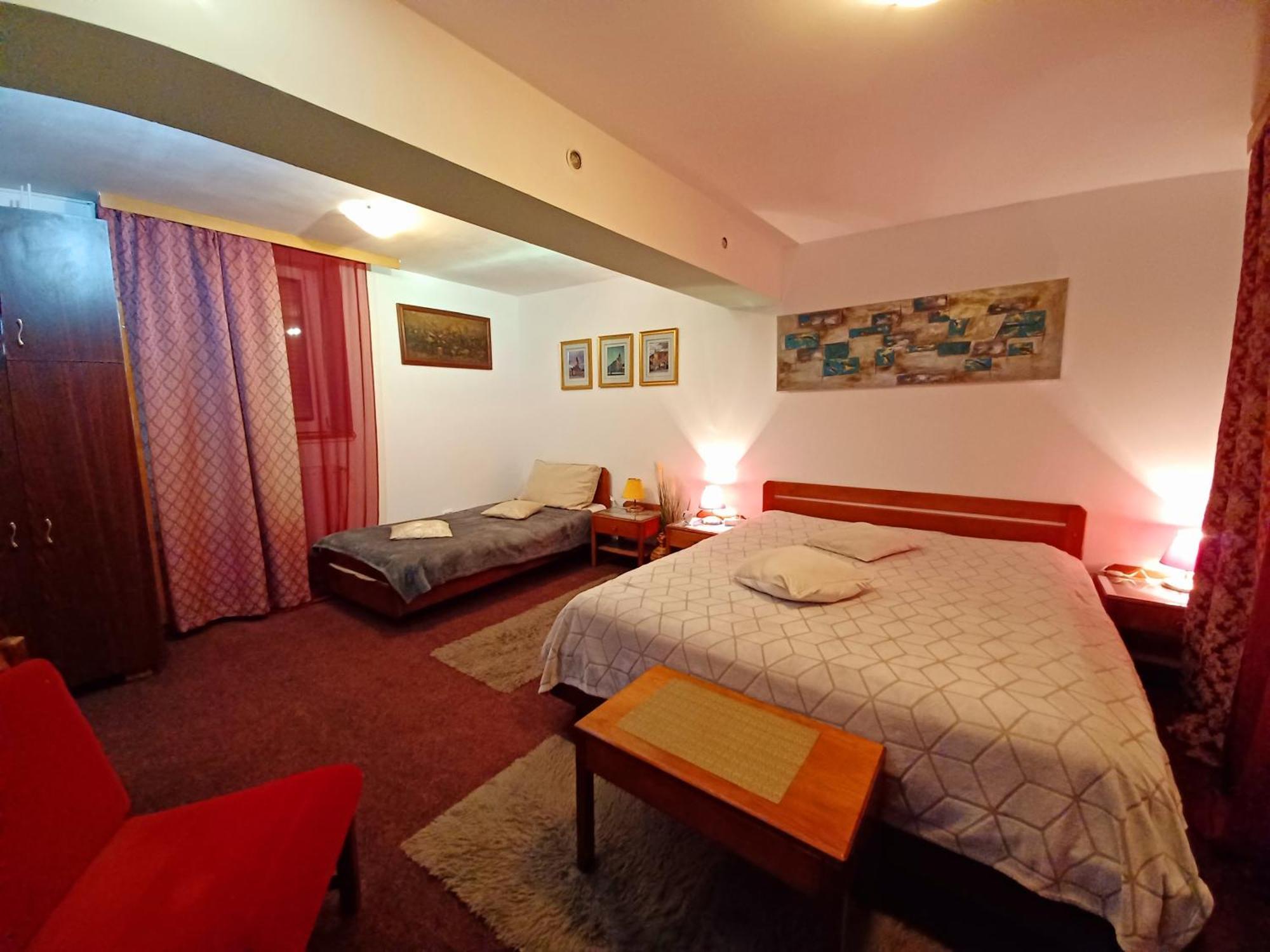Brasovia Apartment Luaran gambar