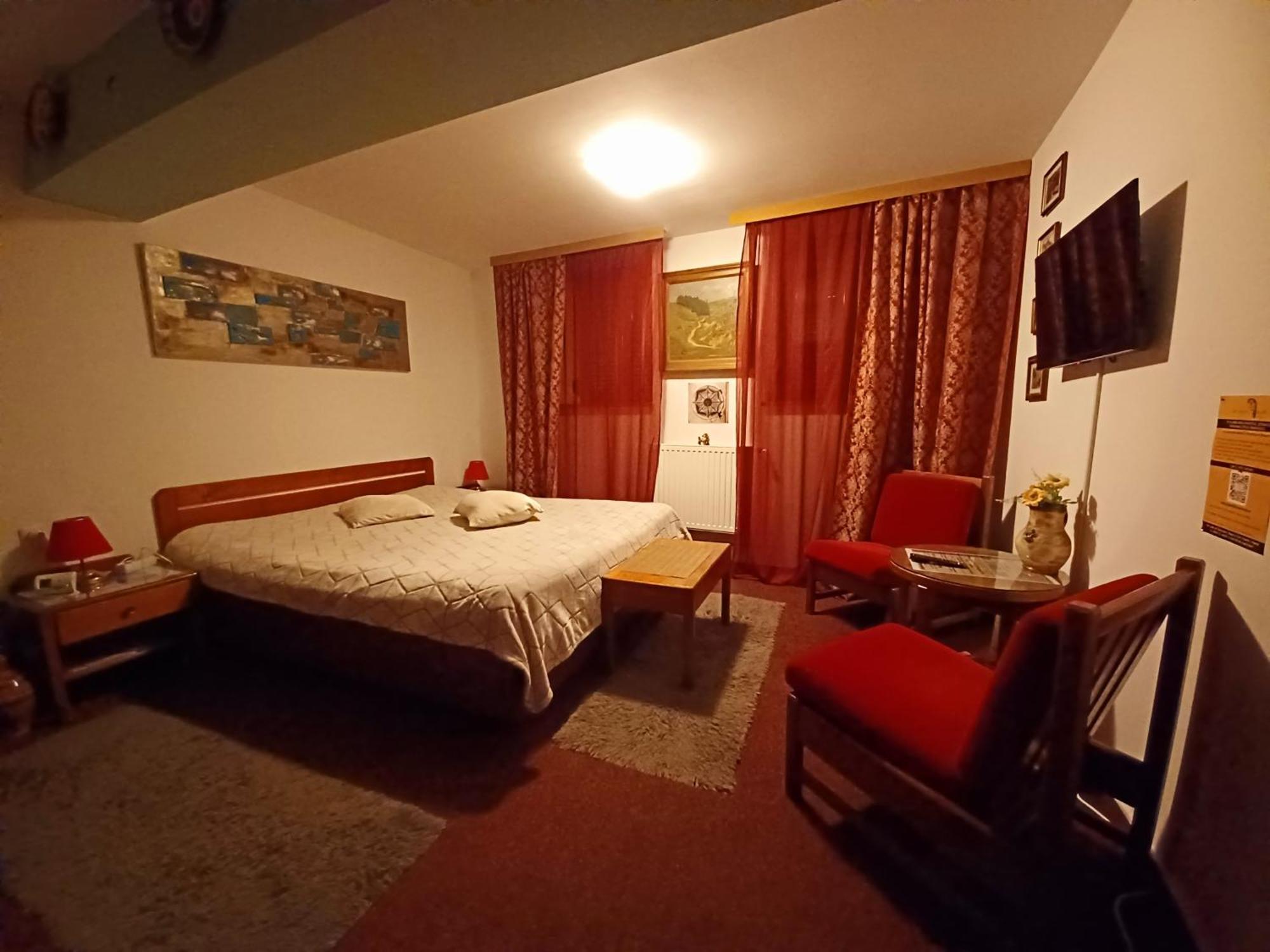 Brasovia Apartment Luaran gambar